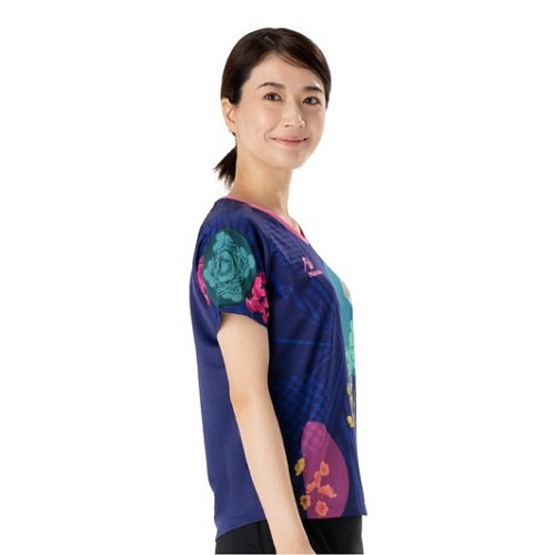 ★25年3月発売開始★モダンフラワーシャツ(女子用)