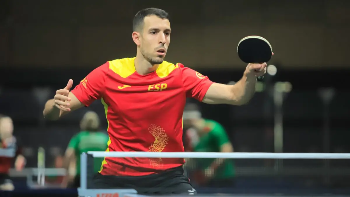 ★こぞのえスポーツ独占販売!数量限定★ロブレス Alvaro Robles